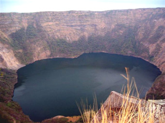 Blick in den Cosiguina-Krater