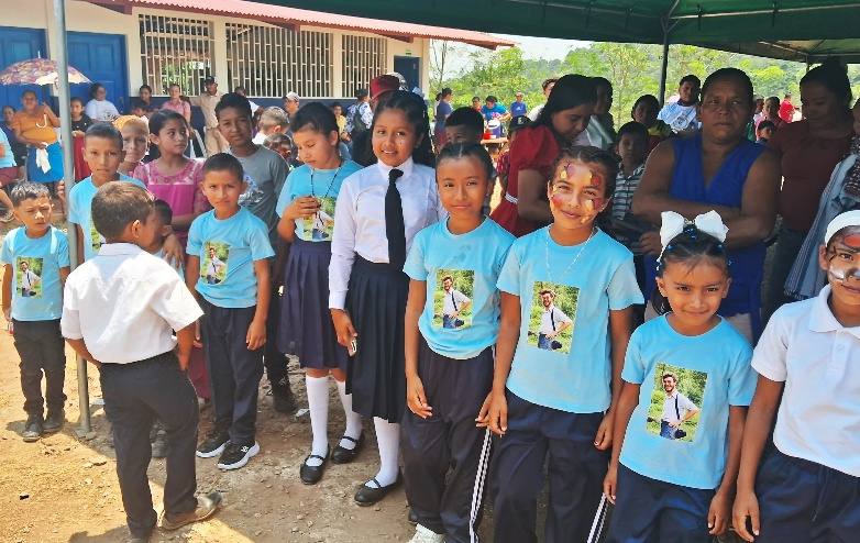 Escuela Ben Linder