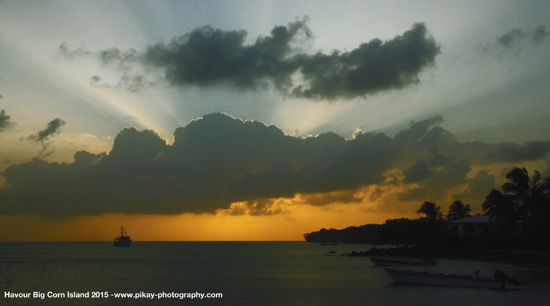 Abendstimmung am Hafen von Big Corn Island
